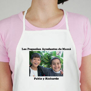 Represente el delantal personalizado perfecto de la foto
