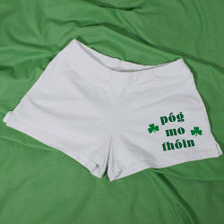 Pog Mo Thoin Ladies Personalized St. Patrick’s Day Shorts