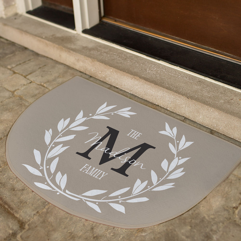 Personalized Wreath Initial Doormat