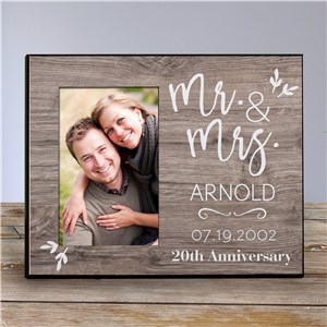 Customized Picture Frames | Pallet Personalized Anniversary Frame