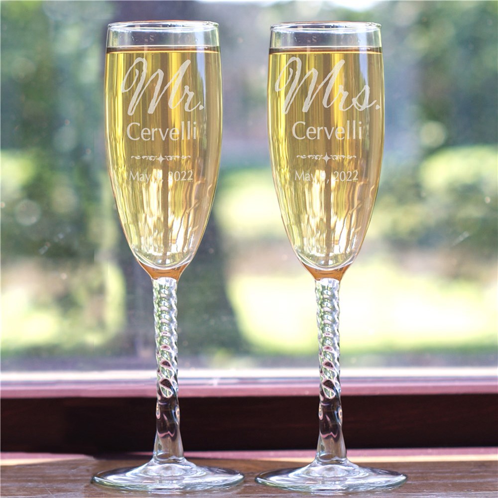 Mr. and Mrs. Personalized Wedding Toasting Flutes | Personalized Wedding Gifts