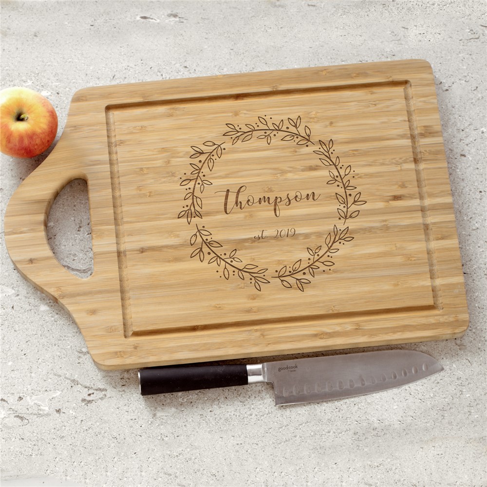 Engraved Family Name Wreath Cutting Board | Personalized Cutting Boards