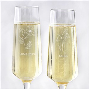 Engraved Birth Month Flower  L22214352