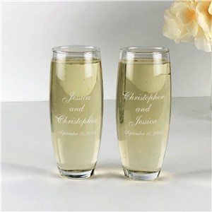 Engraved Champagne Flutes | Wedded Couple Wedding Glasses