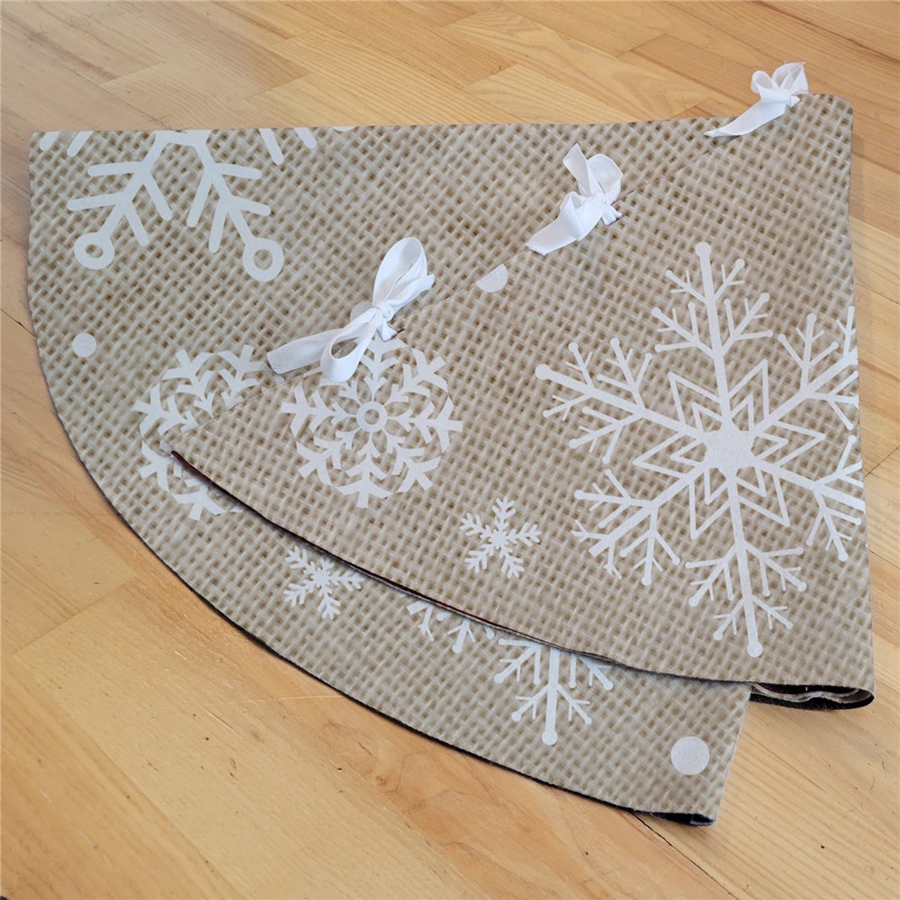 Burlap Tree Skirt With Snowflake Design