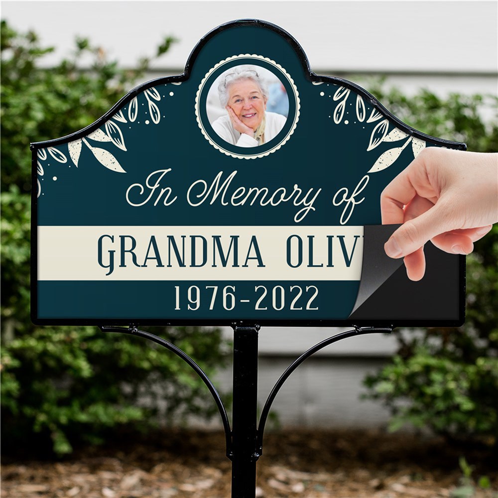 Personalized Grave Marker | Magnetic Memorial Sign